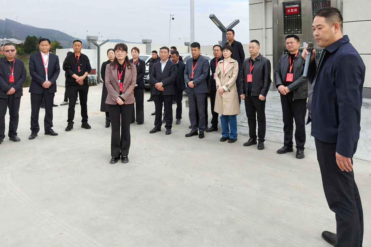 图片2.jpg 图片2.jpg