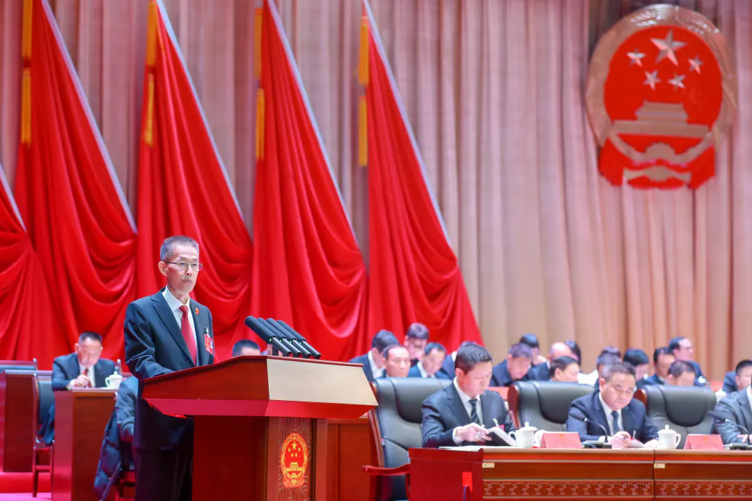 003.webp.png 003.webp.png